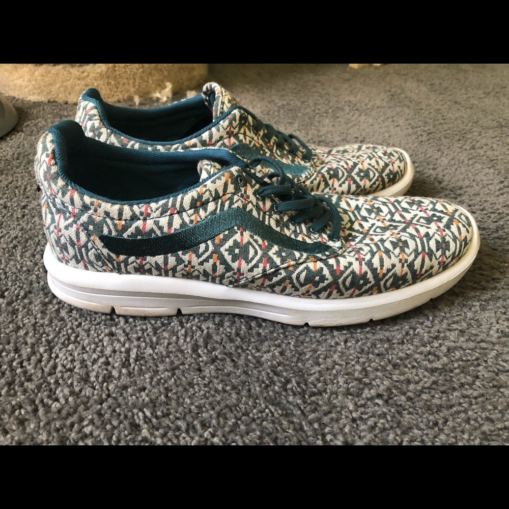 Size 9.5 Vans sneakers